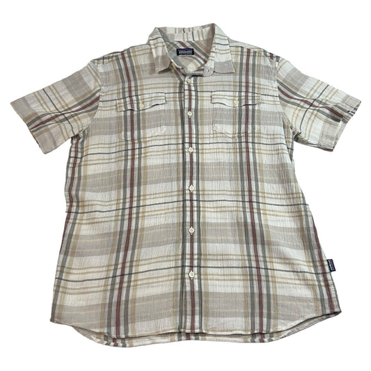 Patagonia Button Up Shirt Mens Medium Tan Short Sleeve Light Weight Cotton