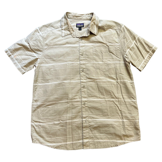 Patagonia Shirt Mens Medium Button Up Outdoors Short Sleeve Beige Collared